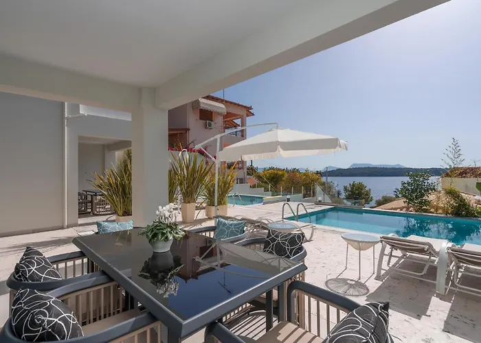 Vila Maria Pf Ee Nydri (Lefkada)