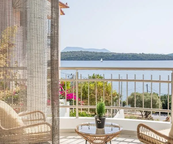 Vila Maria Pf Ee Nydri (Lefkada)